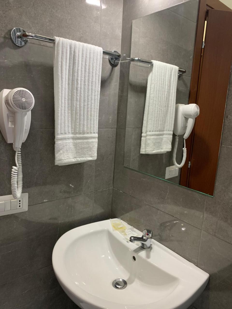 Tune Homes B&B Roma Dış mekan fotoğraf